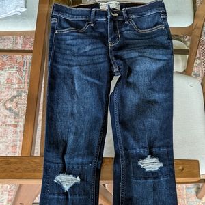 Girls Abercrombie skinny jeans